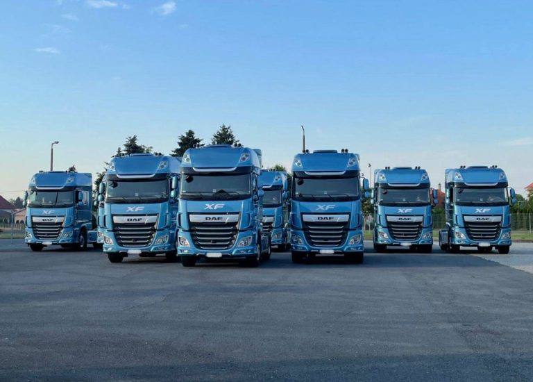 Gépjárművezető állás billencsre